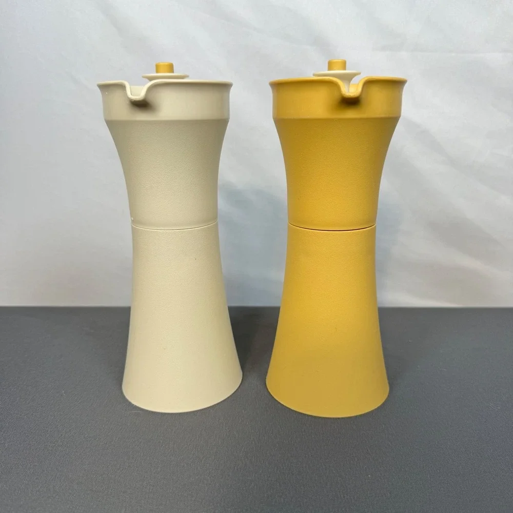 Tupperware Oil And Vinegar Cruet‎ Salad Dressing Set Cream Yellow Vintage